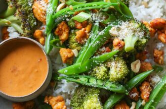 Tempeh Coconut Rice with Peanut Sauce